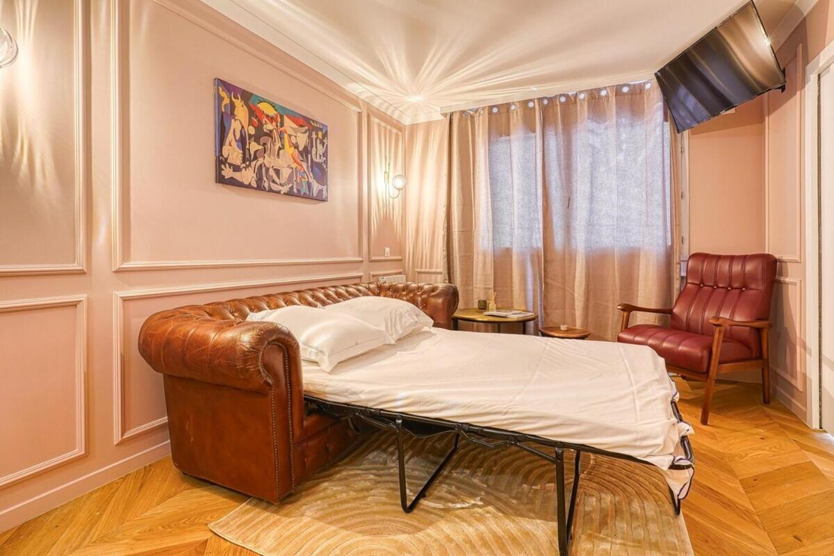 Melody Suite In Paris Courbevoie Esterno foto