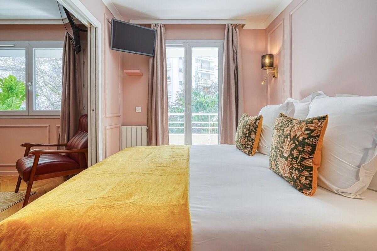 Melody Suite In Paris Courbevoie Esterno foto