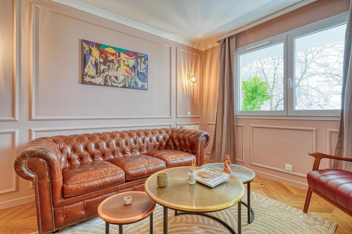 Melody Suite In Paris Courbevoie Esterno foto