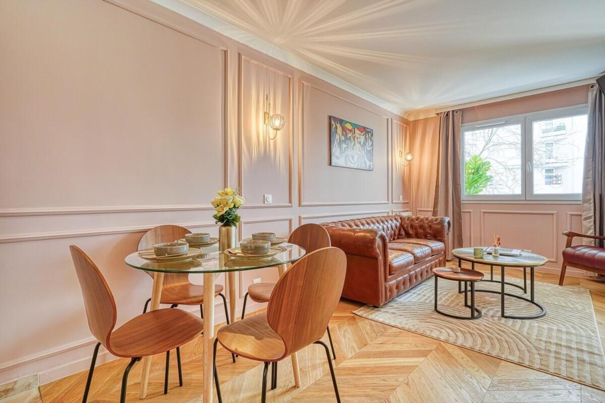 Melody Suite In Paris Courbevoie Esterno foto