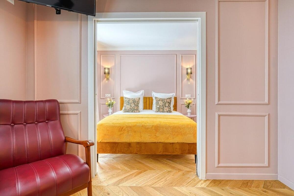 Melody Suite In Paris Courbevoie Esterno foto